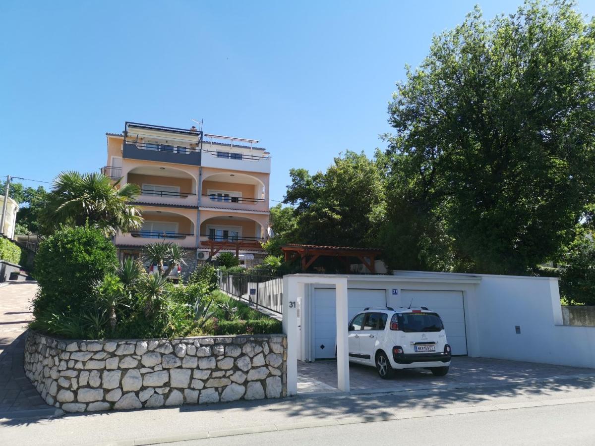 Apartment Bruno Crikvenica Bagian luar foto