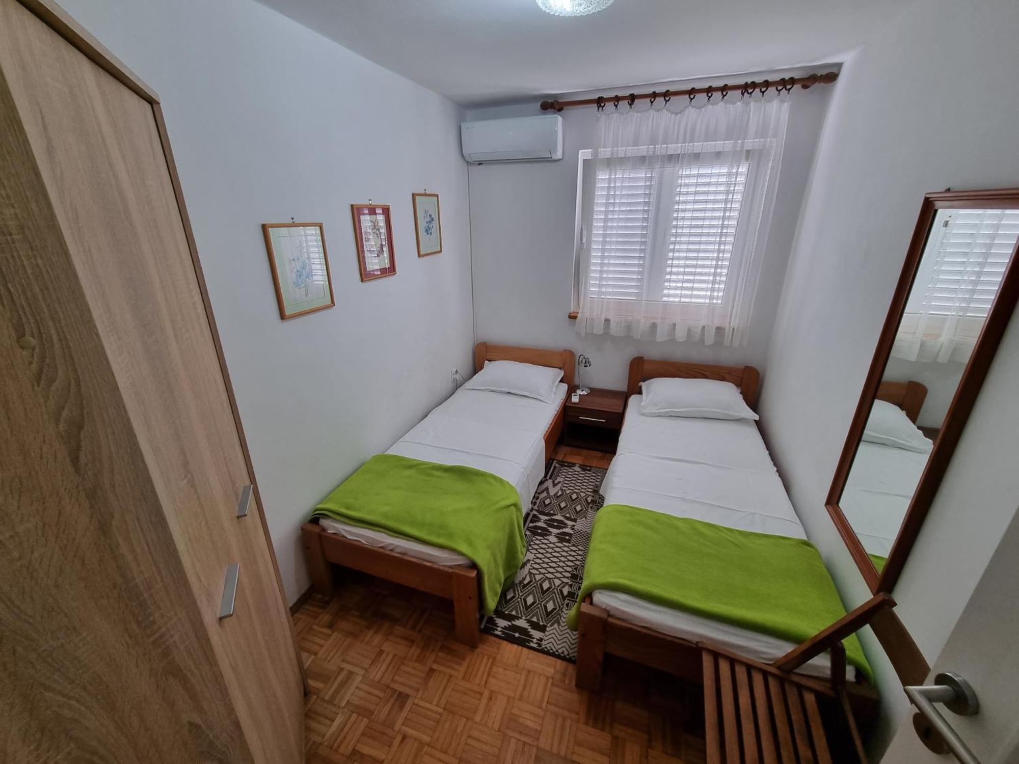 Apartment Bruno Crikvenica Bagian luar foto